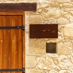 Apartment Harma Traditional Boutique *
