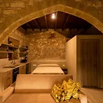 Harma Traditional Boutique Apartment