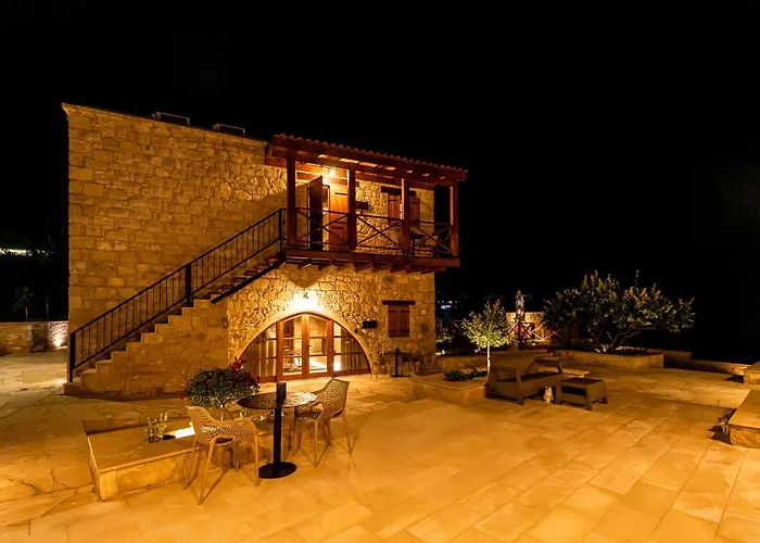 Harma Traditional Boutique * Paphos