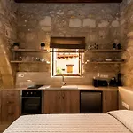 Harma Traditional Boutique Apartament *