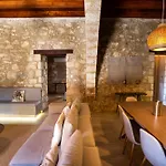 Harma Traditional Boutique Daire