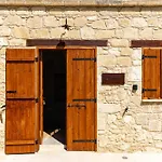 Apartment Harma Traditional Boutique